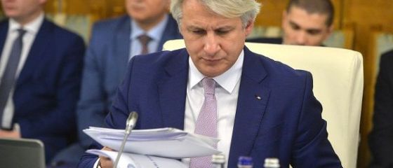 Teodorovici: Iohannis este iresponsabil când spune că nu sunt bani de pensii și salarii. Și dacă ar fi adevărat, nu o spui public . Ministrul spune că Fondul de rezervă este pe zero