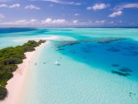 
	Vacanțele în destinații exotice au crescut cu 20%, în ultimii doi ani. Maldive, Republica Dominicană și Mauritius, printre preferințele românilor
