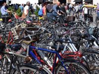 
	Oraşul din Europa în care există de cinci ori mai multe biciclete decât autoturisme şi are 375 km de piste. Până în 2025, vrea să elimine total emisiile de carbon
