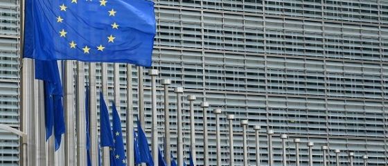 Juncker propune ca funcționarii europeni din Marea Britanie să primească cetățenie belgiană, după Brexit