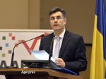 Replică pentru Vâlcov, tot în Bloomberg. Croitoru, BNR: Nu există niciun motiv pentru modificarea modului de calcul al ROBOR. Bănuiesc că este o lipsă de cunoaştere la nivel guvernamental