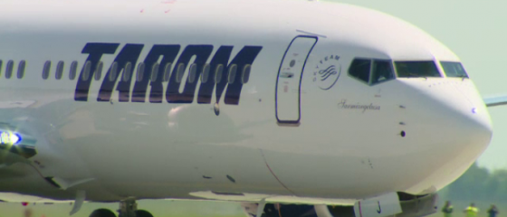 Tarom a vândut două aeronave Airbus A310, singurele care au zburat în America. Unul a fost avion prezidențial