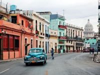 Moment istoric în Cuba. Noua Constituție recunoaște proprietatea privată, importanţa investiţiilor străine și deschide țara către economia de piață