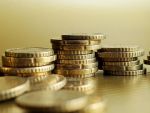 Încă un maxim istoric pentru euro. Cum comentează premierul și analiștii deprecierea monedei naționale