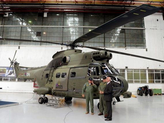 Fabrica de elicoptere de la Ghimbav s-ar putea închide. România, prinsă între Franţa şi SUA