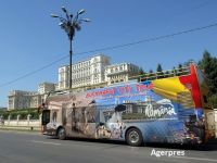 RATB reintroduce, de vineri, linia turistică Bucharest City Tour