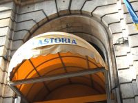 
	România, te iubesc: Responsabilii pentru pierderea hotelului Astoria de la Gara de Nord, condamnaţi după 10 ani
