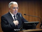 Isărescu: Oferta de pe piaţa muncii nu este corelată cu cererea, iar asta este o problemă serioasă. Nici nu ştiu de unde s-o apuc ca s-o rezolv