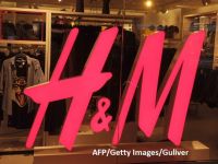 
	Metoda găsită de H&amp;M pentru a reveni pe profit, în lupta cu Inditex
