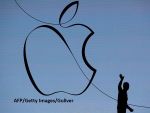 Apple devine prima companie americană din istorie care ajunge la o capitalizare de un trilion de dolari. Acțiunile gigantului IT au crescut cu 50.000% de la listare, în 1980