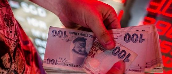 Turcia relaxează restricțiile pentru utilizarea valutei. Ce se întâmplă cu lira