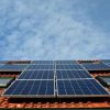 20.000 de lei de la stat pentru a produce energie verde. Ce se poate cumpăra cu acești bani și ce condiții trebuie să îndeplinească cei care vor să intre în program