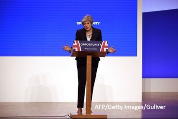 Theresa May își apără acordul privind Brexitul și spune că nu va organiza un al doilea referendum. Lira se depreciază în raport cu euro și dolarul