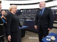 
	România, criticată de europeni. PE a votat Rezoluţia privind statul de drept în țara noastră
