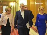Ministrul Apărării, Mihai Fifor, demisionează. Firea a demisionat de la conducerea PSD București
