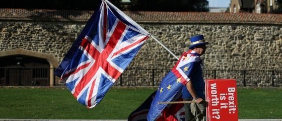 Cum vrea Theresa May să vândă acordul Brexitului propriei ţări. Ce se întâmplă dacă Parlamentul britanic respinge înțelegerea acceptată la nivel european