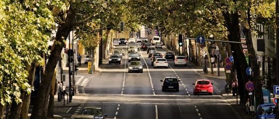 Ce spune ministrul Mediului despre noua variantă de taxă auto : Încă nu s-a găsit formula care să nu poată fi atacată în instanţă