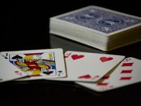 Una dintre cele mai sărace țări din Europa interzice jocurile de noroc, sursă de profit pentru crima organizată