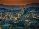 Spania se îndreaptă spre un nou record de turiști. Un număr de străini cât populația României au vizitat doar Barcelona, anul trecut