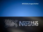 Angajaţii Nestle de la Timişoara protestează, după ce patronatul a anunțat că închide fabrica fără să le acorde pachete sociale compensatorii