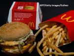 Vânzările și profitul McDonald rsquo;s au scăzut masiv în trimestrul al doilea, în urma închiderii restaurantelor din cauza pandemiei