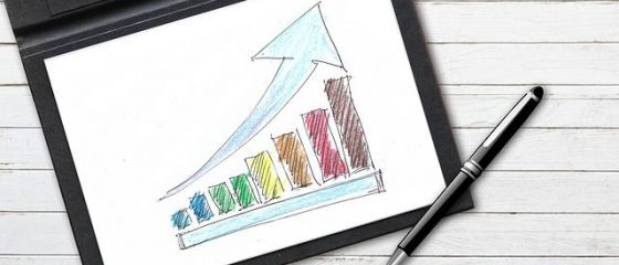 Deficitul comercial al României a depășit 5 mld. euro în primele patru luni, în creştere 1,3 mld. euro