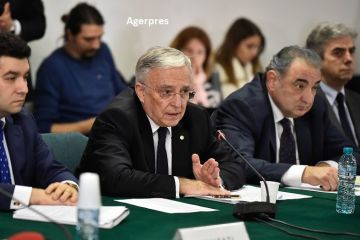 Isărescu în Senat: ROBOR nu este manipulat. Vreți dobânzi mai mici? Reduceți inflația și deficitele! Puteţi să reduceţi deficitul la 1%, că tot sunteţi cu bugetul în faţă?