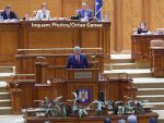 Parlamentarii au început dezbaterile în plen pe buget. Teodorovici: Creşterea economică a României nu este o simplă declaraţie politică, ci este validată de CE