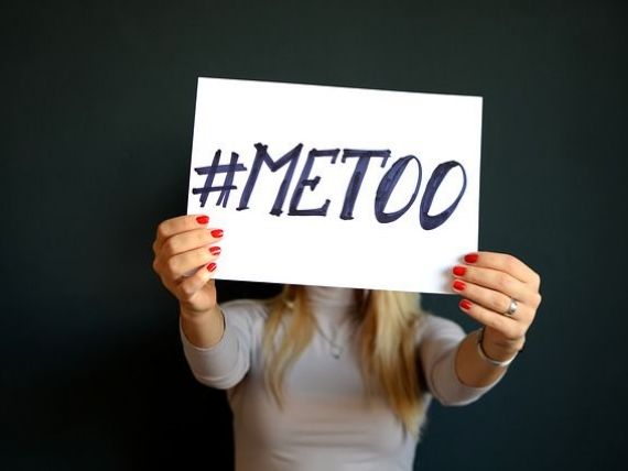 Aproape jumătate dintre angajații români s-au simțit hărțuiți sexual la locul de muncă. 80% dintre ei nu au raportat incidentele