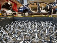 Mercedes-Benz rămâne cel mai mare producător mondial de mașini de lux, pentru al patrulea an executiv
