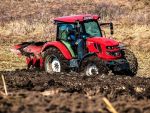 2019, anul în care tractorul românesc a renăscut, după distrugerea unei industrii care făcuse România cunoscută în lume, în perioada comunistă