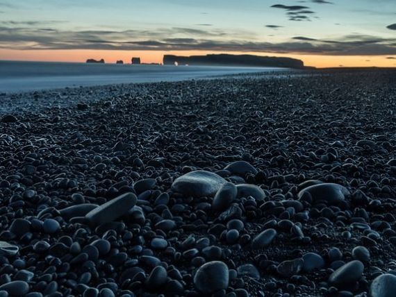 Alchimiștii secolului XXI. Islandezii transformă dioxidul de carbon în rocă, invenție istorică ce ar putea stopa încălzirea globală