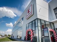 
	Expansiune record: Kaufland deschide încă două hipermarketuri și ajunge la o rețea de 124 de magazine
