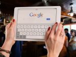 Google îmbunătăţeşte protecția datelor confidenţiale: şterge automat istoricul privind locaţiile şi navigarea și întărește parolele