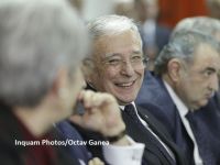 
	Mugur Isărescu, ales pentru al șaselea mandat la BNR. Este cel mai longeviv guvernator de bancă centrală din lume
