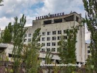 
	Votca Atomik, primul produs de consum obţinut la Cernobîl. Cercetătorii studiază modul în care terenul îşi revine după catastrofa din 1986
