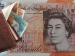 Britanicii își recuperează banii pierduți din cauza Brexitului. Lira sterlină crește la cel mai ridicat nivel după luna mai, în speranţa unui acord