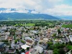 Țara din Europa fără limbă și monedă proprii, în care cetățenii ies la bere cu prințul conducător