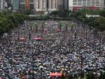 Reuters: Gigantul chinez de retail online Alibaba îşi amână listarea de 15 mld. dolari la Hong Kong, din cauza protestelor