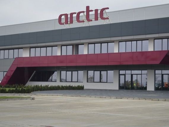 Arctic închide temporar fabrica de la Găeşti, după confirmarea a 66 de cazuri de COVID-19. Toți cei 4.000 de angajați intră în șomaj tehnic