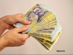 Orban spune că va lua o decizie în privința majorării salariului minim după o analiză a efectelor acestei măsuri
