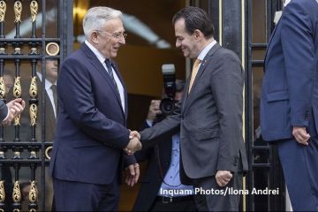 Orban a făcut analiza situției economice cu guvernatorul BNR și cu antreprenorii. Ce măsuri are în vedere, în cazul unui deficit de 4%