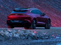 
	Aston Martin lansează în România primul SUV din istoria mărcii. Ce preț și ce dotări are modelul DBX
