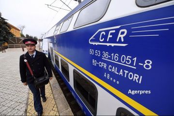 CFR, obligată să despăgubească pasageri pentru întârzieri, din 2024. Compania va trebui să ofere și alternative de transport la destinație, inclusiv cu avionul