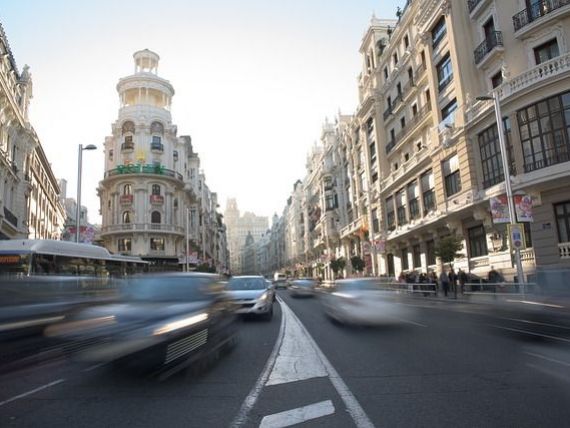 Unul dintre cele mai vizitate orașe din Europa interzice mașinile care poluează. Alte două capitale din UE vor să interzică complet circulația mașinilor
