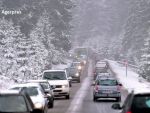 Drum forestier în loc de autostradă. Soluția propusă de ministrul Transporturilor pentru aglomerația de pe Valea Prahovei