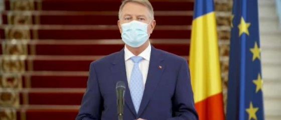 Iohannis cere noi măsuri pentru combaterea pandemiei: şcoli online, circulaţie restricţionată noaptea, magazine închise după ora 21.00