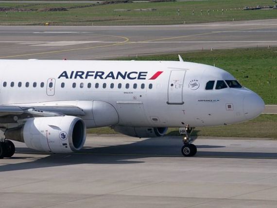 Alianța Air France-KLM, salvată cu 11 miliarde de euro de guvernele Franței şi Olandei