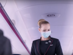 Cum vom zbura cu avionul pe timp de pandemie. Wizz Air introduce obligativitatea purtării măștilor și asigură distanțarea între pasageri