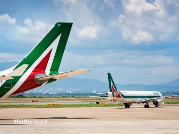 Comisia Europeană a aprobat ajutorul de aproape 200 mil. euro acordat de Italia operatorului aerian Alitalia, pentru a-l salva de la faliment